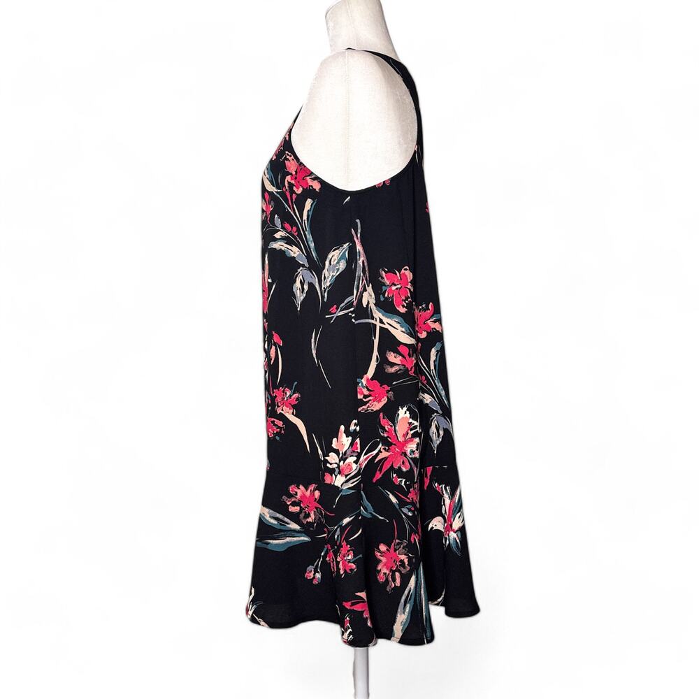 Leith Sleeveless Tropical Floral Flutter Hem Shift Mini Dress Black Small - Picture 2 of 9